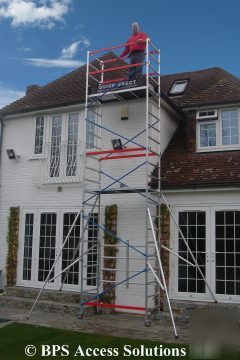 Quick-erect 7.4M folding aluminium trade scaffold tower