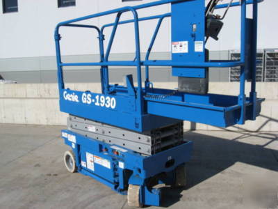 2002 genie GS1930 scissor lift manlift boom aerial man
