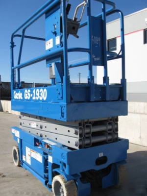 2002 genie GS1930 scissor lift manlift boom aerial man