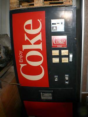 4 pop machines, 8 snack machines, 1 cigarette machine