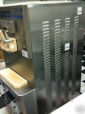 Carpigiani coldelite soft serve ice cream yogurt gelato