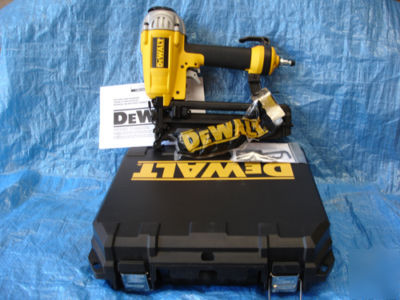 Dewalt tools 16 gauge finish nailer nail gun D51257K