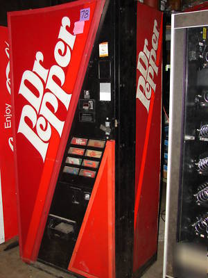 Dixie 440C 8 select can drink soda vending machine