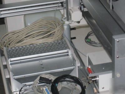 Gilson 215 auto liquid handler / 819 injector system