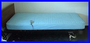 Medical homecare electric hospital bed rails & mattress