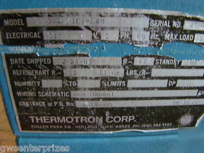 Thermotron s-1.2 mini max enviromental chamber