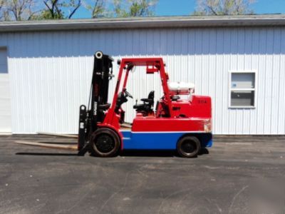 18,000LB forklift very clean tow motor great deal 