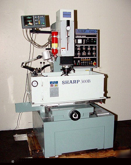 2004 sharp sed-300B ram-type edm w/19 hrs on meter