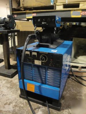 Miller deltaweld 450 welder w/ s-52E wire feeder 