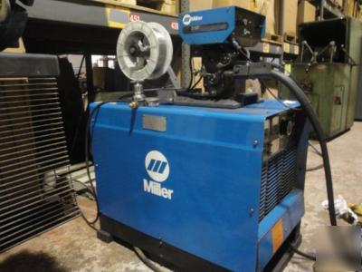 Miller deltaweld 450 welder w/ s-52E wire feeder 
