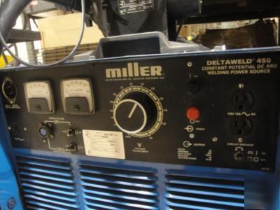 Miller deltaweld 450 welder w/ s-52E wire feeder 