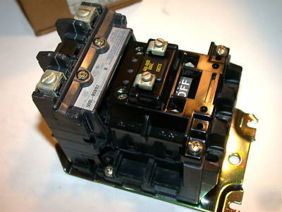 New 4 allen bradley lighting 30A contactors 500L-B0B92 