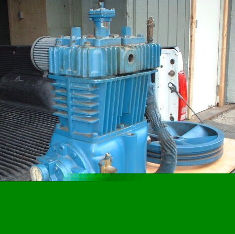 Quincy air compressor pump ~ model 325 5 hp