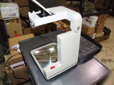 Ricoh MP30 portable folding overhead projector w/case