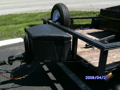 Utility trailer 6 x 10 with double gate - spare and box