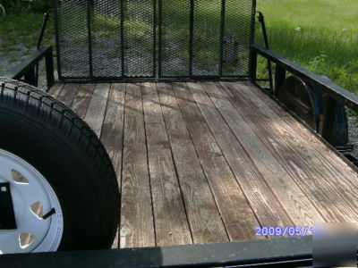 Utility trailer 6 x 10 with double gate - spare and box
