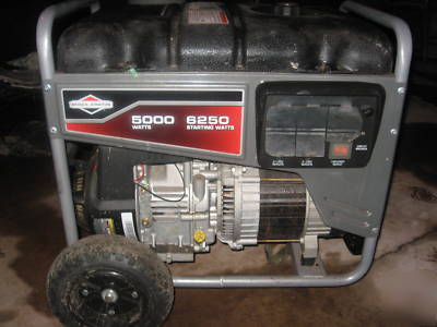 Briggs & stratton generator 5000 watts