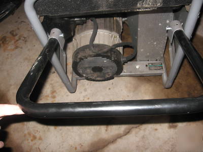 Briggs & stratton generator 5000 watts