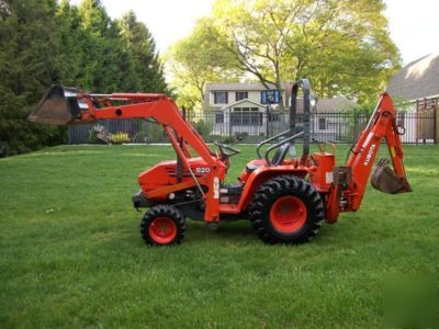 Kubota B20 tractor loader backhoe hydro diesel 4X4 tlb