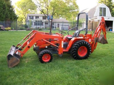 Kubota B20 tractor loader backhoe hydro diesel 4X4 tlb
