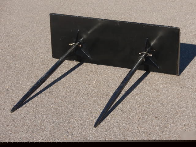 Skidsteer dual hay spear bale spike skid steer bobcat 