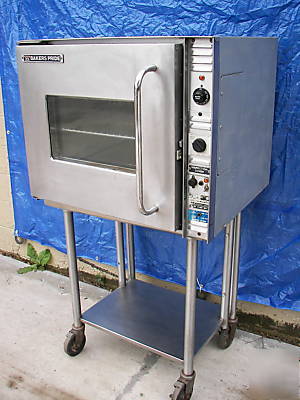 Bakers pride convection oven 1/2 size 5 racks