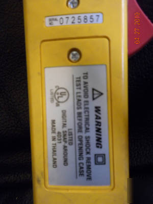 Digital snap-around dsa-500 volt amp multi meter sperry