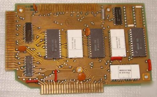 Signetics N82S215I vintage white ic's gold board 1978
