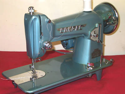 Toyota heavy duty industrial strength sewing machine
