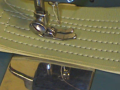 Toyota heavy duty industrial strength sewing machine