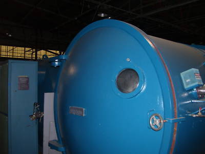 Large vacuum chamber-7' dia x 13'-6