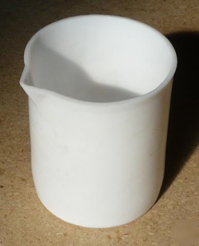 100ML teflonÂ® (ptfe) beaker, with spout