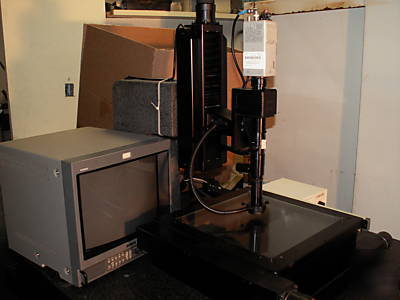 Linear eng.toolmaker video measuring machine 12