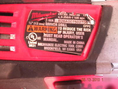 Milwaukee 2601-20 drill 18V with case & 2 batteries