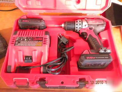 Milwaukee 2601-20 drill 18V with case & 2 batteries