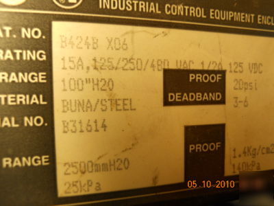 New 2 - ashcroft pressure switches 