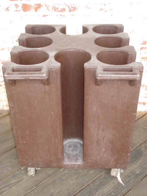 Cambro plate caddy, DC650, 8 compartment 6-1/4