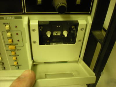 Fluke 5101B voltage calibrator with options 03 & 05