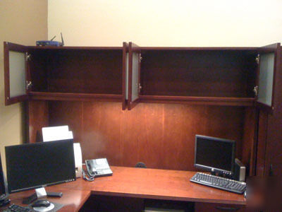Paoli office desk