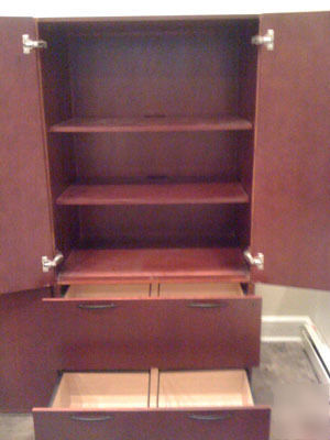 Paoli office desk