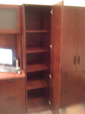 Paoli office desk