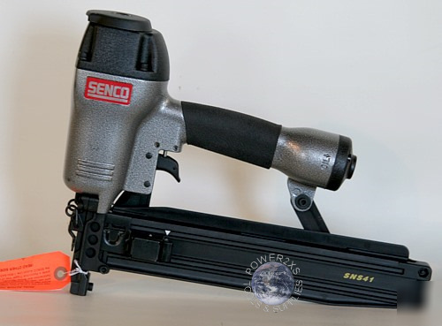 Senco SNS41 heavy duty stapler 16G w/warranty free s/h