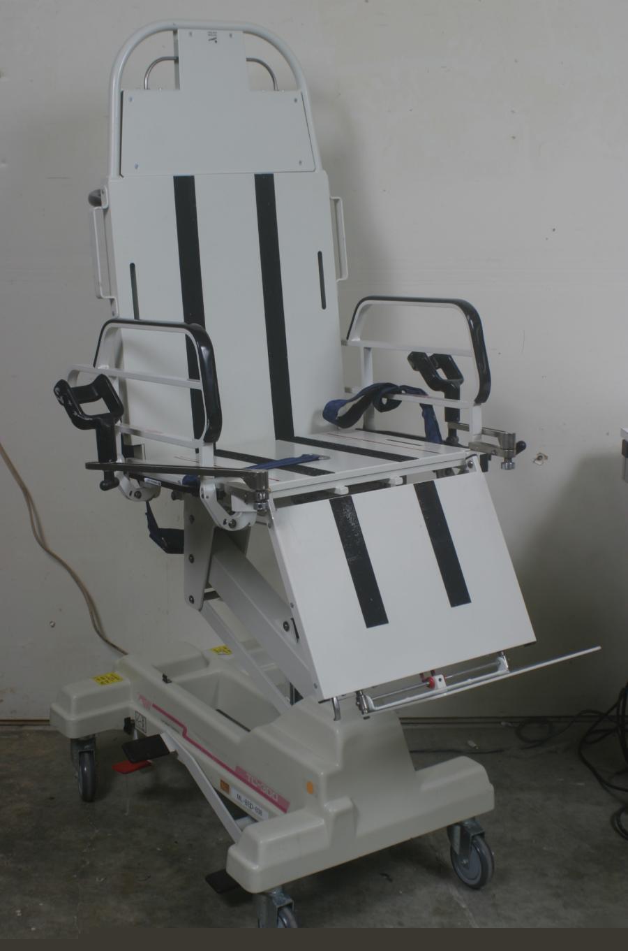 Wy'east medical tc-300 treatment exam chair