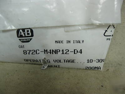 872C-M4NP12-D4 allen bradley 12MM dc proximity switch