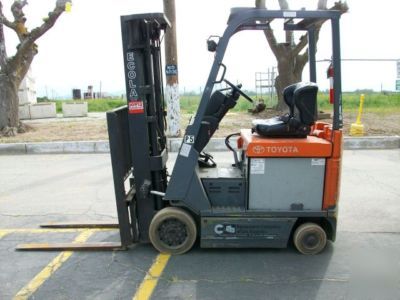 2002 toyota 7FBCU18 electric forklift