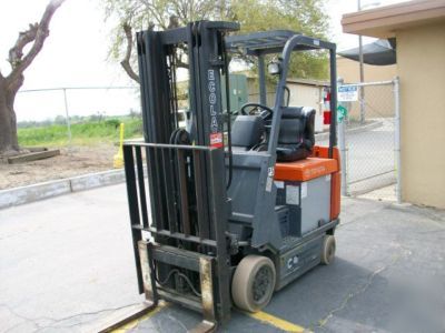 2002 toyota 7FBCU18 electric forklift