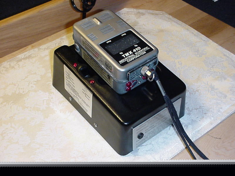 Industrial scientific TMX410 multi-gas monitor & chargr