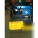Maintenance vehicle fully loaded 