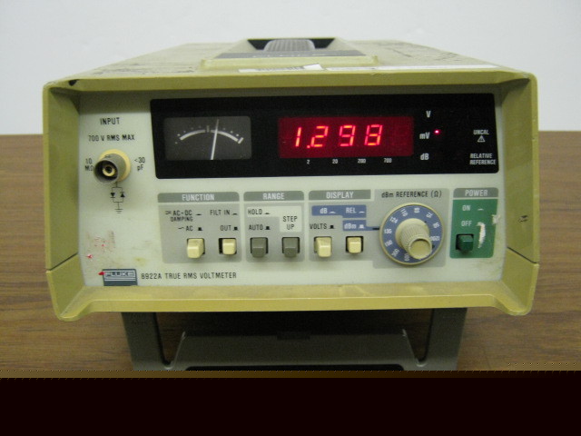 Fluke flu 8922A/521 digital voltmeter