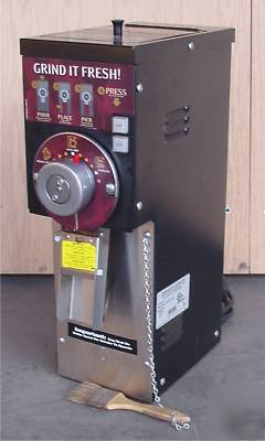 Grindmaster 810 commercial bulk coffee bean grinder